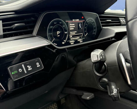 Синій Ауді E-Tron, об'ємом двигуна 0 л та пробігом 149 тис. км за 25500 $, фото 15 на Automoto.ua