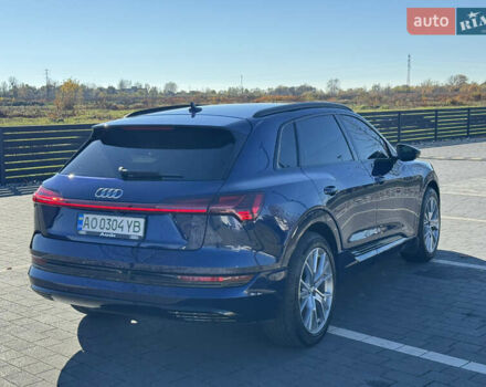 Синий Ауди E-Tron, объемом двигателя 0 л и пробегом 133 тыс. км за 23900 $, фото 23 на Automoto.ua