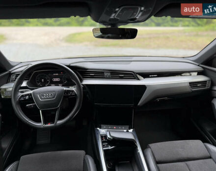 Синій Ауді E-Tron, об'ємом двигуна 0 л та пробігом 165 тис. км за 24900 $, фото 36 на Automoto.ua