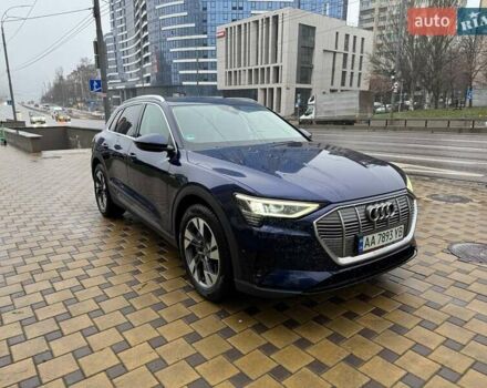 Синий Ауди E-Tron, объемом двигателя 0 л и пробегом 57 тыс. км за 28700 $, фото 2 на Automoto.ua