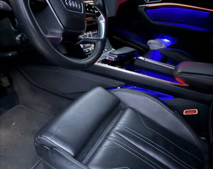 Синій Ауді E-Tron, об'ємом двигуна 0 л та пробігом 149 тис. км за 25500 $, фото 20 на Automoto.ua