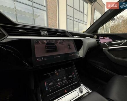 Синий Ауди E-Tron, объемом двигателя 0 л и пробегом 119 тыс. км за 29500 $, фото 29 на Automoto.ua
