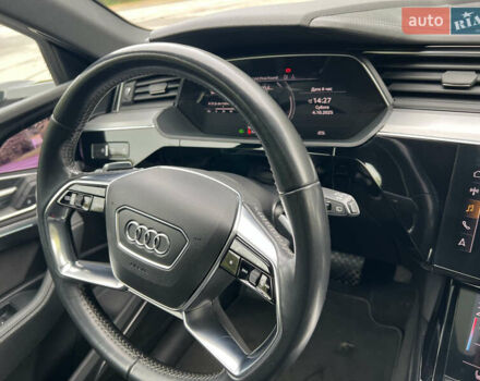 Синий Ауди E-Tron, объемом двигателя 0 л и пробегом 143 тыс. км за 27000 $, фото 24 на Automoto.ua