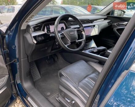 Синий Ауди E-Tron, объемом двигателя 0 л и пробегом 53 тыс. км за 35900 $, фото 2 на Automoto.ua