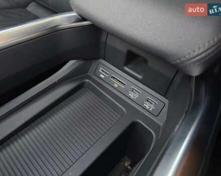 Ауди E-Tron 2019 в Тернополе на Automoto.ua Синий Ауди E-Tron, объемом двигателя 0 л и пробегом 119 тыс. км за 29499 $, фото 12 на Automoto.ua