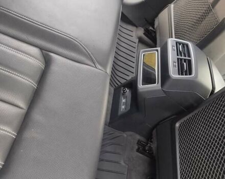 Синий Ауди E-Tron, объемом двигателя 0 л и пробегом 26 тыс. км за 34000 $, фото 3 на Automoto.ua