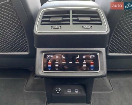 Синий Ауди E-Tron, объемом двигателя 0 л и пробегом 53 тыс. км за 35900 $, фото 141 на Automoto.ua
