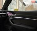 Синий Ауди E-Tron, объемом двигателя 0 л и пробегом 119 тыс. км за 29500 $, фото 28 на Automoto.ua