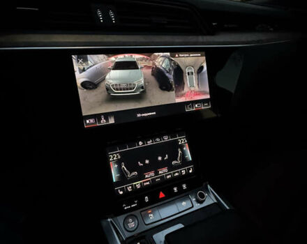 Синий Ауди E-Tron, объемом двигателя 0 л и пробегом 85 тыс. км за 31690 $, фото 17 на Automoto.ua