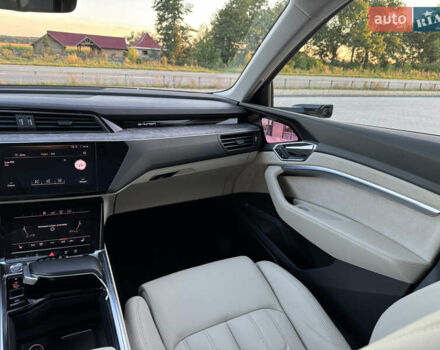 Синий Ауди E-Tron, объемом двигателя 0 л и пробегом 92 тыс. км за 29999 $, фото 22 на Automoto.ua