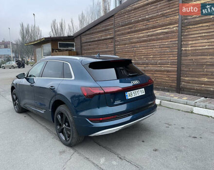 Синий Ауди E-Tron, объемом двигателя 0 л и пробегом 173 тыс. км за 30500 $, фото 4 на Automoto.ua