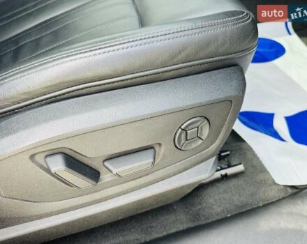 Ауді E-Tron 2019 у Тернополі на Automoto.ua Синій Ауді E-Tron, об'ємом двигуна 0 л та пробігом 200 тис. км за 21700 $, фото 34 на Automoto.ua