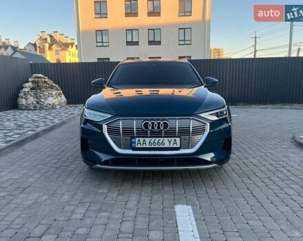 Синий Ауди E-Tron, объемом двигателя 0 л и пробегом 76 тыс. км за 34000 $, фото 1 на Automoto.ua