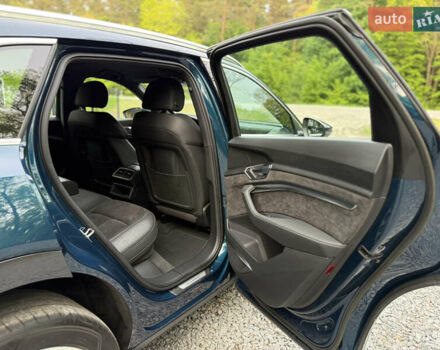 Синій Ауді E-Tron, об'ємом двигуна 0 л та пробігом 165 тис. км за 24900 $, фото 43 на Automoto.ua