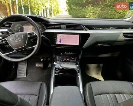 Синий Ауди E-Tron, объемом двигателя 0 л и пробегом 43 тыс. км за 25000 $, фото 5 на Automoto.ua