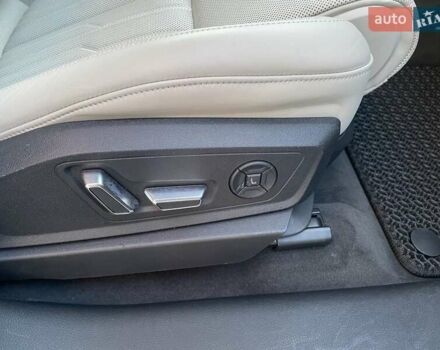 Синій Ауді E-Tron, об'ємом двигуна 0 л та пробігом 30 тис. км за 29900 $, фото 27 на Automoto.ua