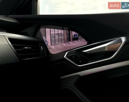Синий Ауди E-Tron, объемом двигателя 0 л и пробегом 119 тыс. км за 29990 $, фото 42 на Automoto.ua