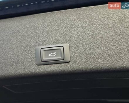 Ауди E-Tron 2019 в Тернополе на Automoto.ua Синий Ауди E-Tron, объемом двигателя 0 л и пробегом 119 тыс. км за 29499 $, фото 39 на Automoto.ua