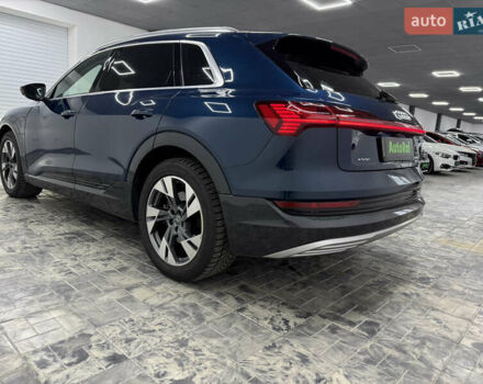 Синій Ауді E-Tron, об'ємом двигуна 0 л та пробігом 113 тис. км за 33000 $, фото 5 на Automoto.ua