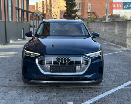 Синій Ауді E-Tron, об'ємом двигуна 0 л та пробігом 226 тис. км за 22999 $, фото 3 на Automoto.ua