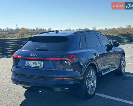 Синий Ауди E-Tron, объемом двигателя 0 л и пробегом 133 тыс. км за 23900 $, фото 26 на Automoto.ua