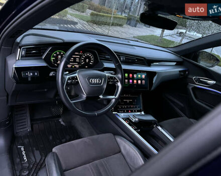 Синій Ауді E-Tron, об'ємом двигуна 0 л та пробігом 135 тис. км за 25800 $, фото 79 на Automoto.ua