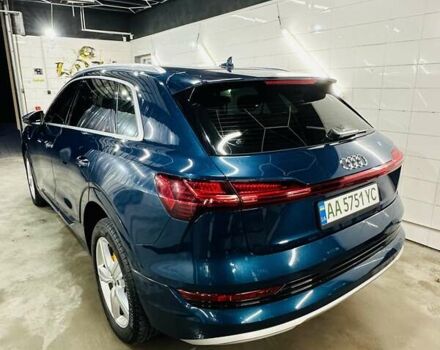Ауді E-Tron 2019 у Тернополі на Automoto.ua Синій Ауді E-Tron, об'ємом двигуна 0 л та пробігом 200 тис. км за 21700 $, фото 2 на Automoto.ua