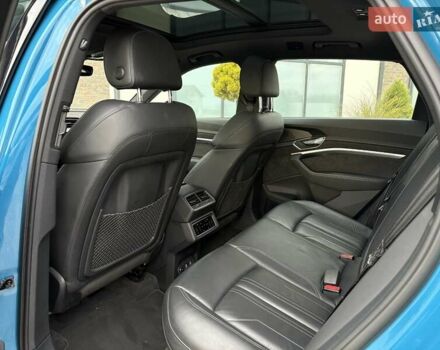 Синий Ауди E-Tron, объемом двигателя 0 л и пробегом 119 тыс. км за 29500 $, фото 26 на Automoto.ua