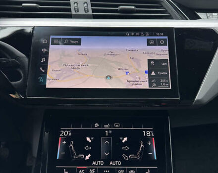 Синій Ауді E-Tron, об'ємом двигуна 0 л та пробігом 165 тис. км за 25900 $, фото 38 на Automoto.ua