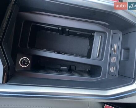 Синій Ауді E-Tron, об'ємом двигуна 0 л та пробігом 30 тис. км за 29900 $, фото 37 на Automoto.ua