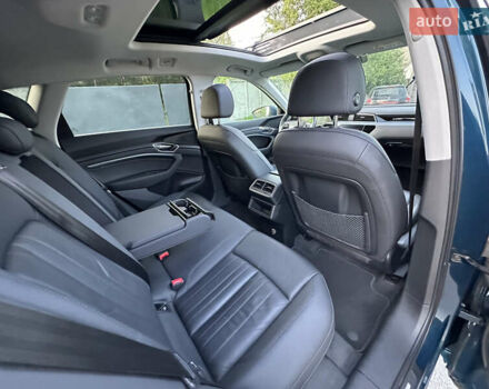 Синій Ауді E-Tron, об'ємом двигуна 0 л та пробігом 104 тис. км за 23800 $, фото 45 на Automoto.ua