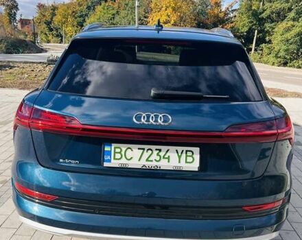 Синій Ауді E-Tron, об'ємом двигуна 0 л та пробігом 57 тис. км за 29950 $, фото 2 на Automoto.ua
