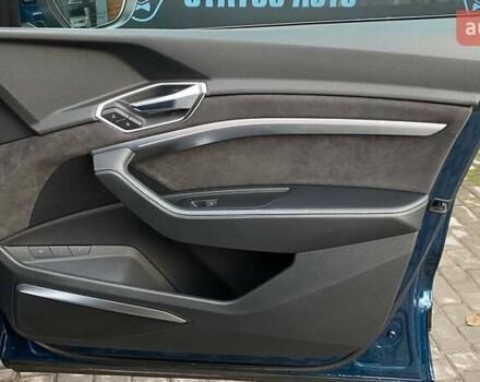 Синий Ауди E-Tron, объемом двигателя 0 л и пробегом 109 тыс. км за 30800 $, фото 37 на Automoto.ua