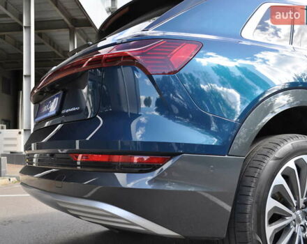 Синий Ауди E-Tron, объемом двигателя 0 л и пробегом 79 тыс. км за 34000 $, фото 34 на Automoto.ua