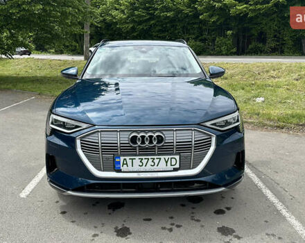 Синий Ауди E-Tron, объемом двигателя 0 л и пробегом 93 тыс. км за 30500 $, фото 1 на Automoto.ua