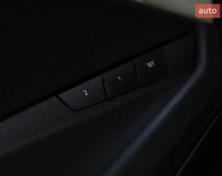 Синий Ауди E-Tron, объемом двигателя 0 л и пробегом 80 тыс. км за 28900 $, фото 71 на Automoto.ua