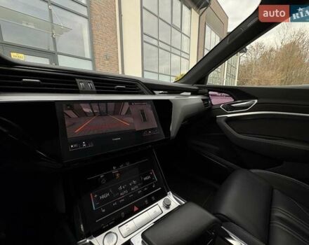 Синий Ауди E-Tron, объемом двигателя 0 л и пробегом 119 тыс. км за 29500 $, фото 30 на Automoto.ua