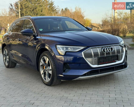 Синий Ауди E-Tron, объемом двигателя 0 л и пробегом 71 тыс. км за 28300 $, фото 9 на Automoto.ua