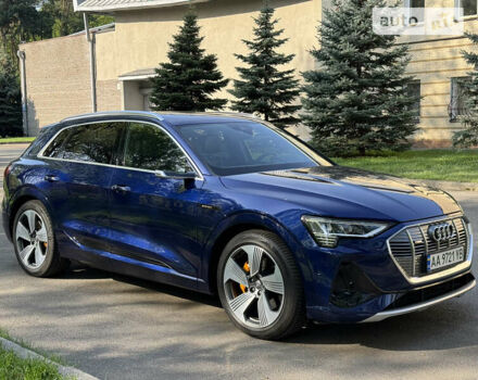 Синій Ауді E-Tron, об'ємом двигуна 0 л та пробігом 37 тис. км за 39000 $, фото 9 на Automoto.ua