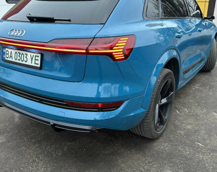 Синий Ауди E-Tron, объемом двигателя 0 л и пробегом 65 тыс. км за 38000 $, фото 9 на Automoto.ua
