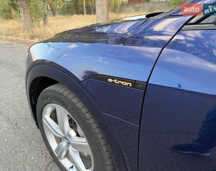 Синій Ауді E-Tron, об'ємом двигуна 0 л та пробігом 53 тис. км за 33700 $, фото 6 на Automoto.ua