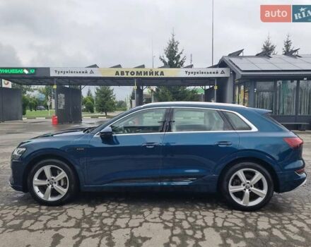 Синий Ауди E-Tron, объемом двигателя 0 л и пробегом 102 тыс. км за 29850 $, фото 8 на Automoto.ua