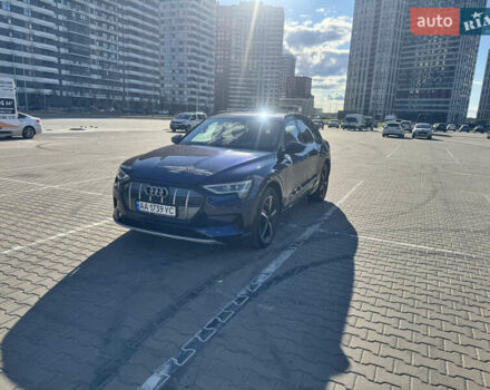 Синий Ауди E-Tron, объемом двигателя 0 л и пробегом 144 тыс. км за 29000 $, фото 22 на Automoto.ua