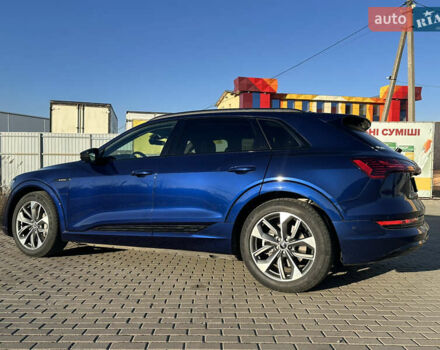 Синий Ауди E-Tron, объемом двигателя 0 л и пробегом 46 тыс. км за 31000 $, фото 7 на Automoto.ua