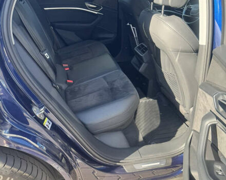 Синий Ауди E-Tron, объемом двигателя 0 л и пробегом 144 тыс. км за 29000 $, фото 15 на Automoto.ua