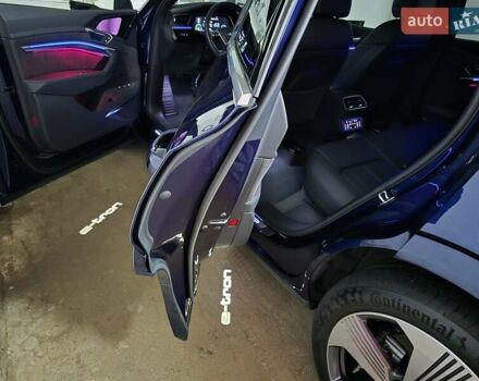 Синий Ауди E-Tron, объемом двигателя 0 л и пробегом 43 тыс. км за 39500 $, фото 59 на Automoto.ua