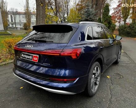 Синий Ауди E-Tron, объемом двигателя 0 л и пробегом 104 тыс. км за 33490 $, фото 7 на Automoto.ua