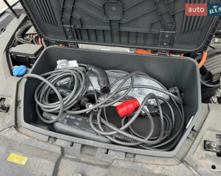 Синий Ауди E-Tron, объемом двигателя 0 л и пробегом 71 тыс. км за 28300 $, фото 29 на Automoto.ua