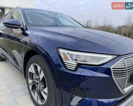 Синий Ауди E-Tron, объемом двигателя 0 л и пробегом 55 тыс. км за 37500 $, фото 13 на Automoto.ua