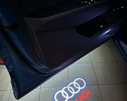 Синий Ауди E-Tron, объемом двигателя 0 л и пробегом 65 тыс. км за 38000 $, фото 15 на Automoto.ua